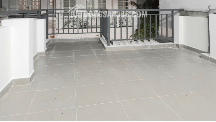 Chính chủ bán nhà mới, nguyên căn 3.4*20m, khu biệt thự, hẻm xe tải 6m, 141/ đường Bàn Cờ P3, Q3, HCM